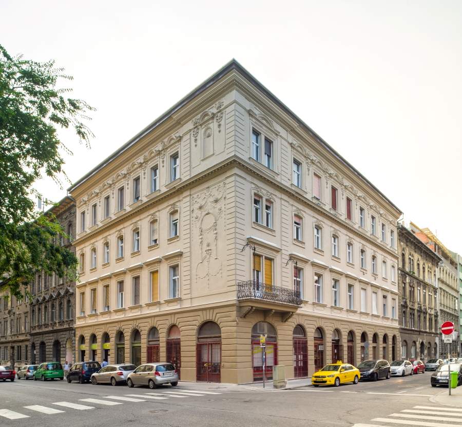 Műemlék társasház felújítás Protektor bevonattal, Budapest